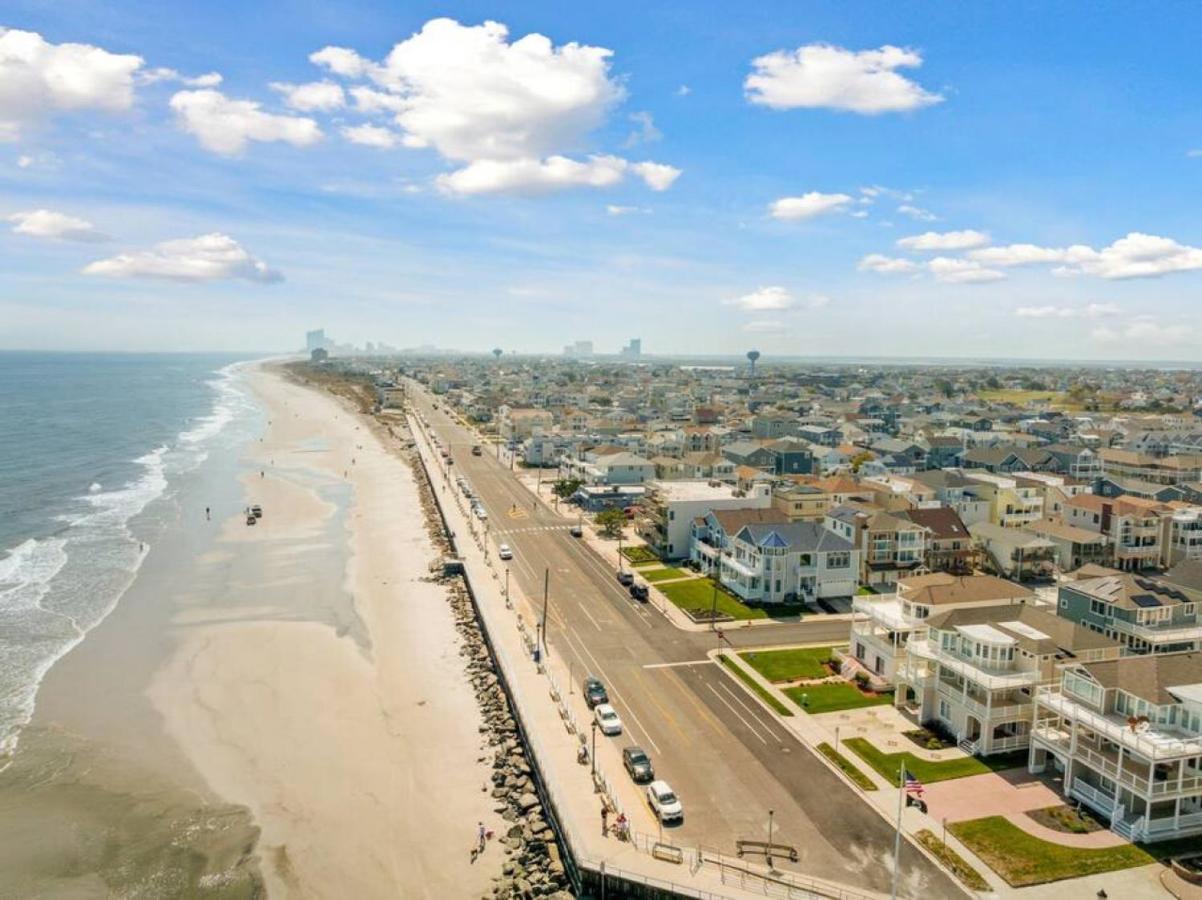 Spectacular 3 Bedroom Condo One Block To The Beach Brigantine Exteriör bild