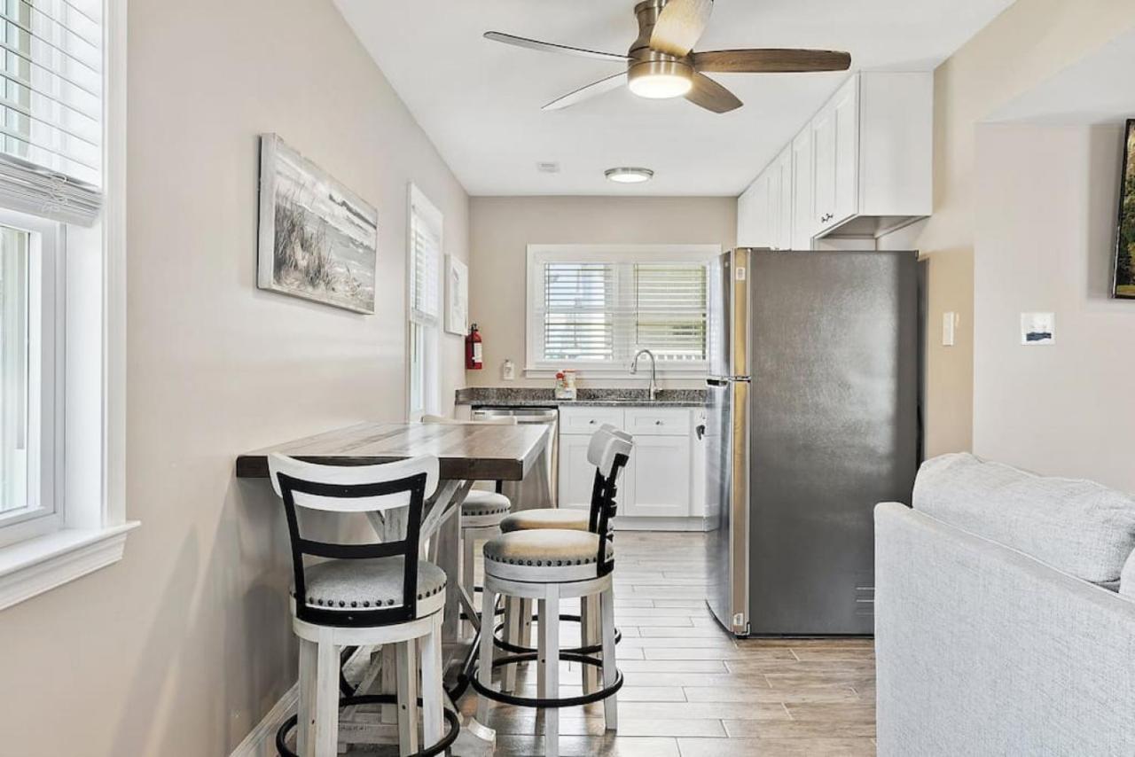 Spectacular 3 Bedroom Condo One Block To The Beach Brigantine Exteriör bild